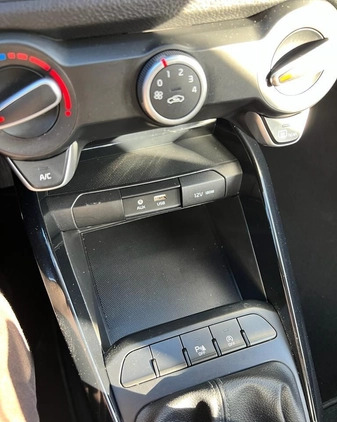 Kia Stonic cena 55700 przebieg: 50765, rok produkcji 2019 z Krotoszyn małe 92
